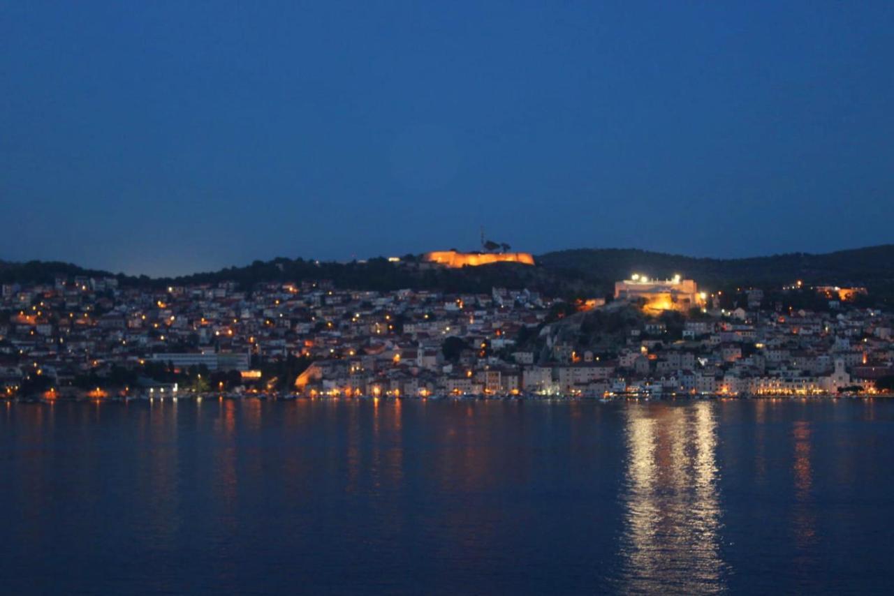 Apartman Maslina Sibenik Exterior photo